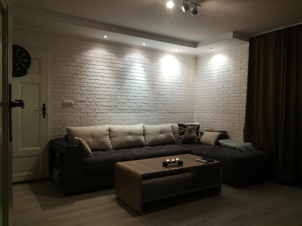 Willa Къща За Гости Casa Blanca Tyrgowiszte Zewnętrze zdjęcie